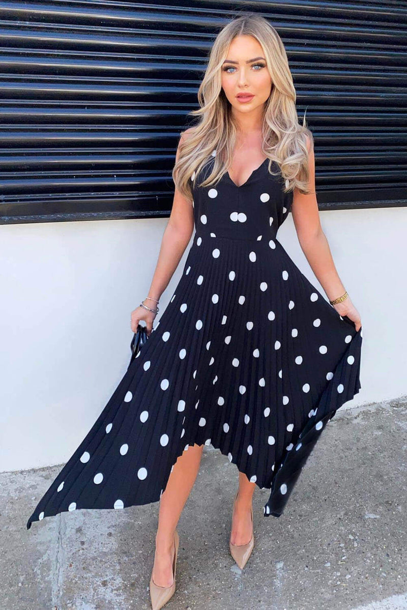 Polka dot dress ax paris hotsell