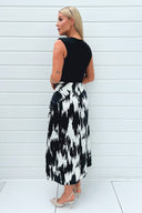 Black And White Printed 2 In 1 Double Frill Split Midi Dress